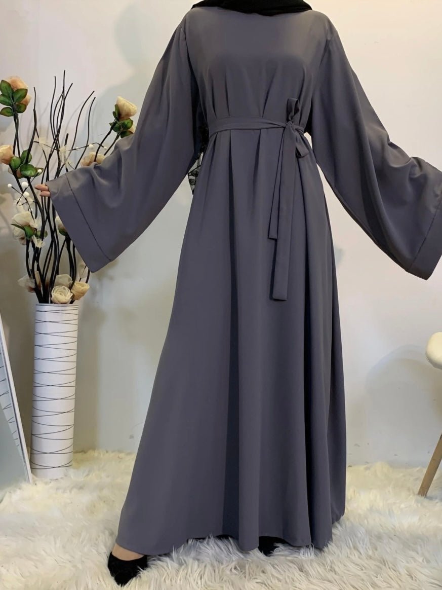 (Pre-order) Essentials Premium Abaya - Premium Abaya’s from Sahara Soireé - Just €60! Shop now at Sahara Soirée