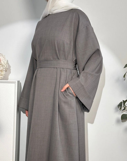 (Pre-order) Grey Linen Abaya With Pockets - Premium Abaya’s from Sahara Soireé - Just €70! Shop now at Sahara Soirée